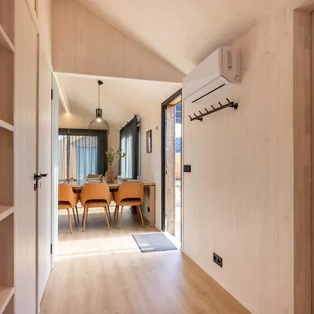 Tiny House With Forest View In - Tuin Keet - 27 بيت للعطل *