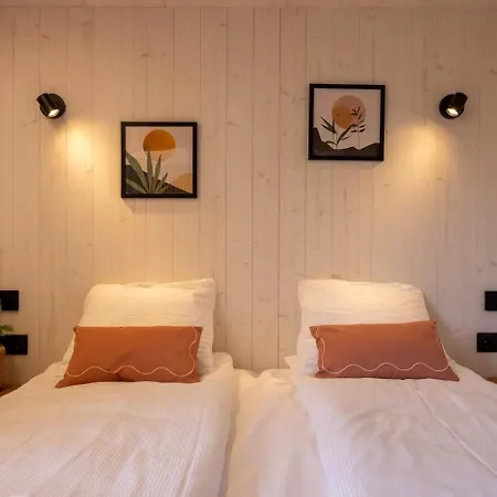 Tiny House With Forest View In - Tuin Keet - 27 بيت للعطل